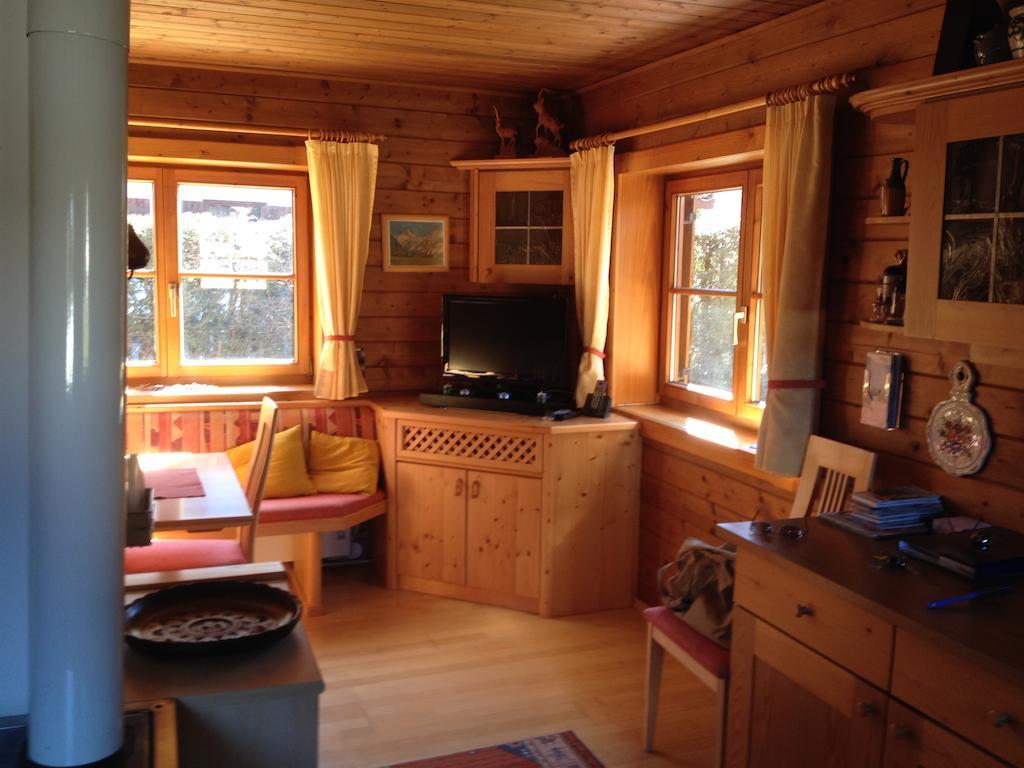 Ferienhaus Zirmheim แพร์ทีเซา ห้อง รูปภาพ